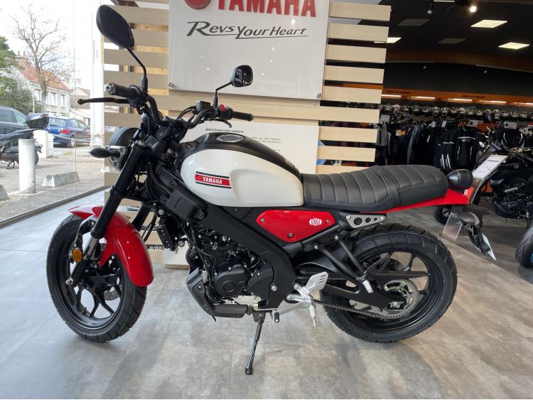 YAMAHA XSR 125