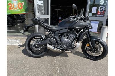YAMAHA MT-07