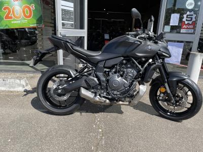 YAMAHA MT-07