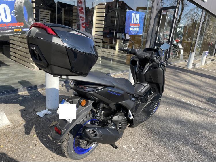 YAMAHA NMAX 125