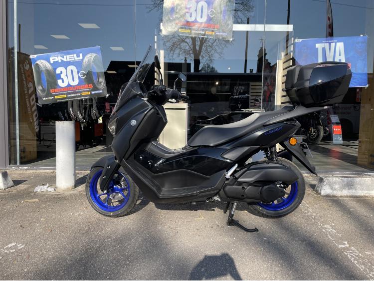 YAMAHA NMAX 125