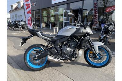 YAMAHA MT-07 (47.5CV)