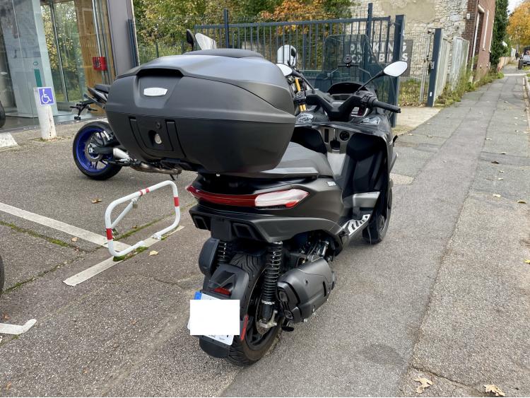 PIAGGIO MP3 530 HPE EXCLUSIVE